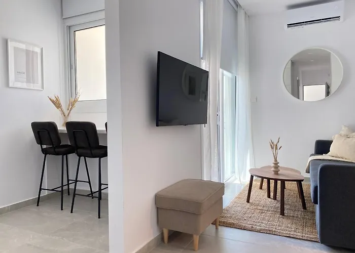 Phaedrus Living Limnaria Luxury Flat Ivy 121