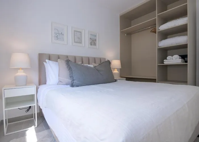 Phaedrus Living Limnaria Luxury Flat Ivy 121